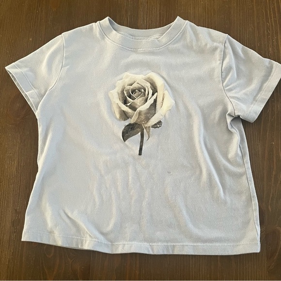 abercrombie kids Other - Abercrombie Kids Light Blue Tee with Monochrome Rose